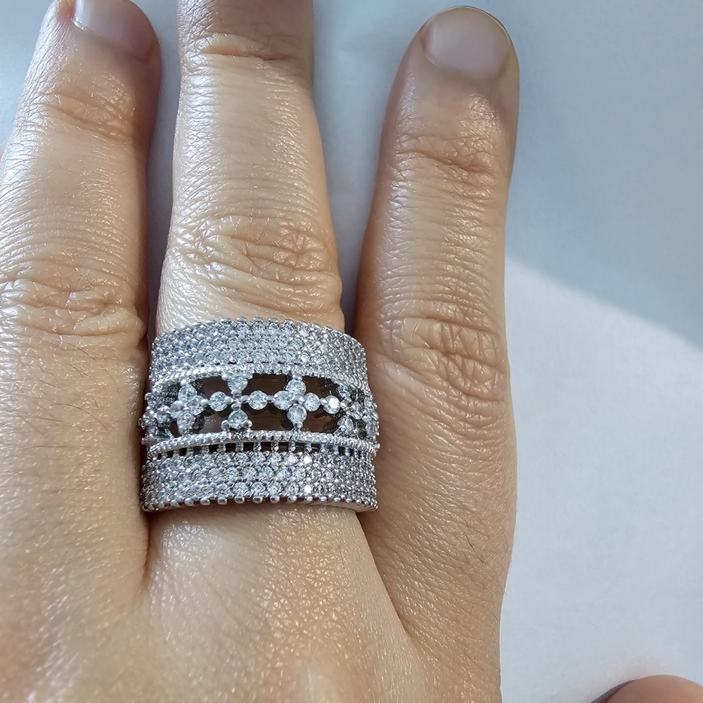 RATED White 925 silver sapphire ring - Picture 9 of 11